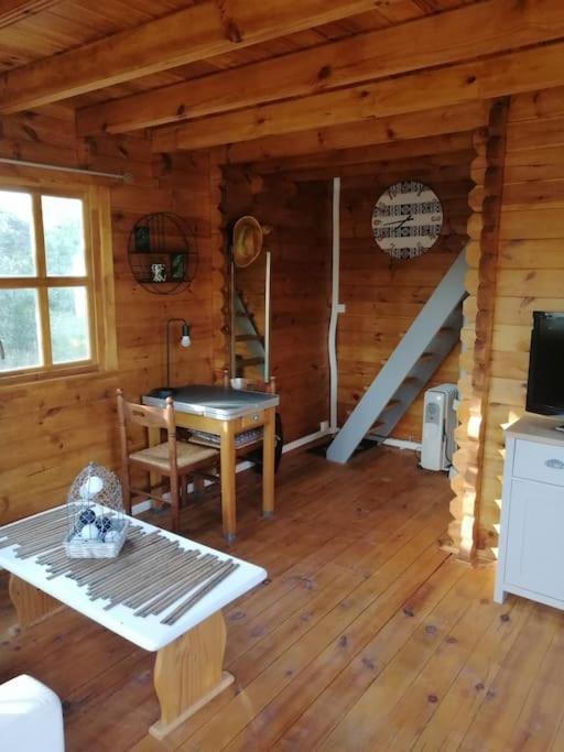 Agreable En Bois Et Son Exterieur Chalet Massay